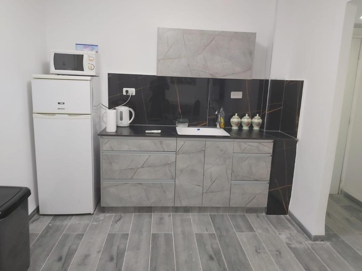 Rina Vacation Apartment Tiberias Exteriör bild