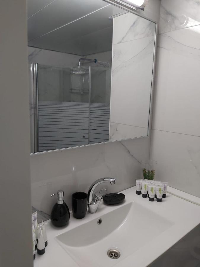 Rina Vacation Apartment Tiberias Exteriör bild