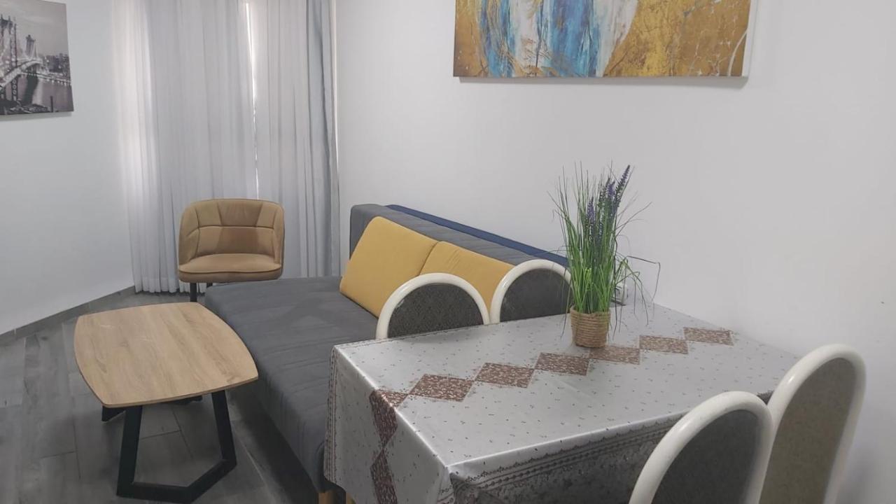 Rina Vacation Apartment Tiberias Exteriör bild