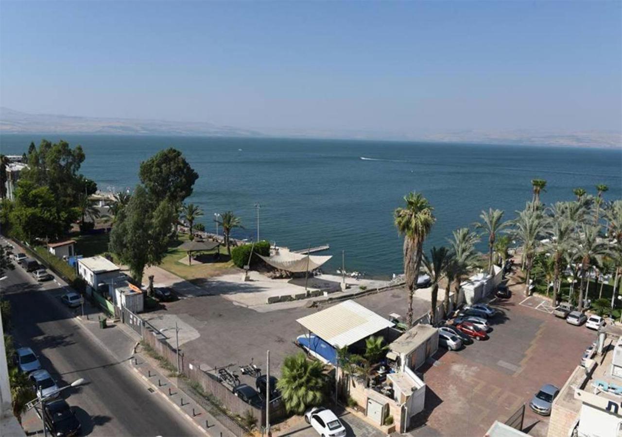 Rina Vacation Apartment Tiberias Exteriör bild